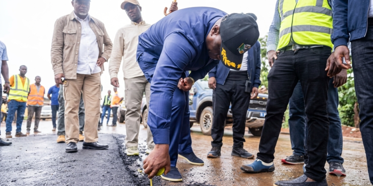 Chantiers de l'Etat : sous l'œil d'Oligui Nguema, les entreprises du BTP sommées de livrer, crédit DR;