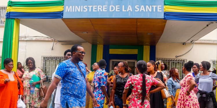 Santé : les agents en attente de poste budgétaire durcissent le ton, crédit Le Confidentiel.