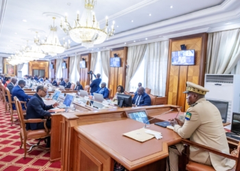 Gabon : La haute administration publique passée au karcher après les scandales financiers. Photo presse présidentielle.