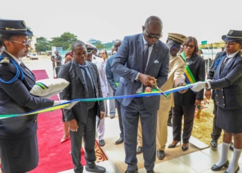 Tournée marathon dans la Ngounié et le Moyen-Ogooué : Oligui Nguema concrétise ses engagements, crédit Com PR.