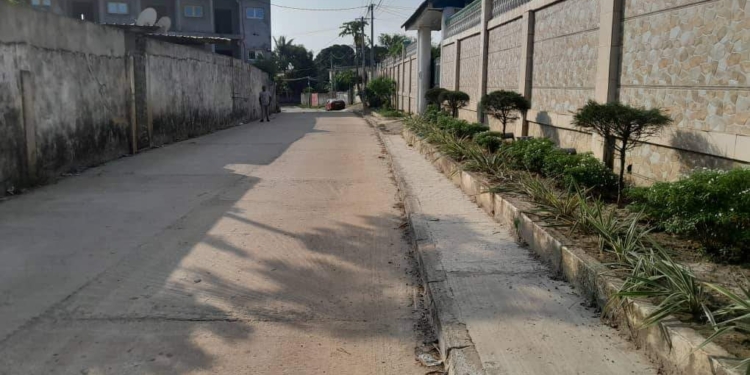 Publi-rédactionnel | Libreville : La route "Derrière la Pédiatrie-Carrefour SNI" métamorphose le quotidien des habitants, crédit photo DR.