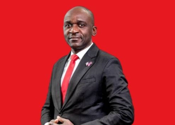Plainte contre Ali Bongo et consorts : Geoffroy Makosso dénonce un « faux document » et maintient les accusations, montage photo Le Confidentiel.