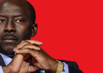 Gabon : Henri-Claude Oyima exige des comptes aux entreprises publiques , montage photo Le Confidentiel.