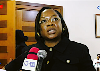 Gabon - Huguette Nyana Ekoume prend les rênes du Sénat, capture d'écran