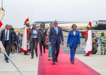 Arrivée du Chef de l’État en République de Côte d’Ivoire pour les festivités du 66ème anniversaire de l’indépendance, crédit photo presse présidenielle.