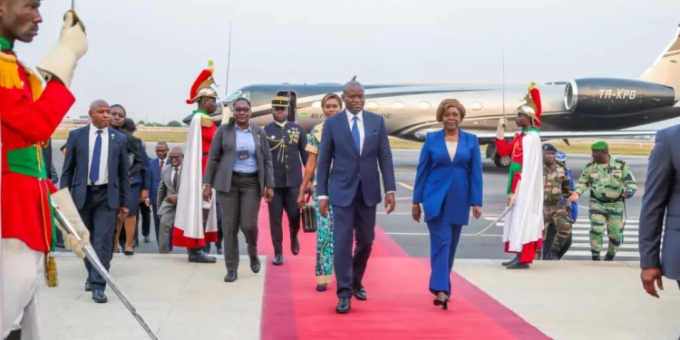 Arrivée du Chef de l’État en République de Côte d’Ivoire pour les festivités du 66ème anniversaire de l’indépendance, crédit photo presse présidenielle.