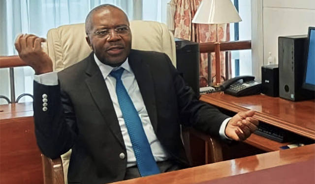 Pour Michel Ongoundou Loundah, le nouveau parti présidentiel est un "parti unique déguisé", crédit Gabonreview.