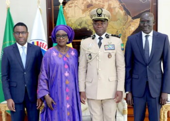Renforcement des relations diplomatiques : Oligui Nguema s’entretient avec l’envoyée spéciale du Sénégal et le Haut-Commissaire britannique, photo Com PR.