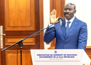 Henri-Claude Oyima prêtant serment lors de son au gouvernement en mai dernier, crédit DR.