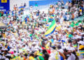 Des partisans d'Oligui Nguema lors de son investiture le 3 mai dernier au stade d'Angondjé, photo L'Union.