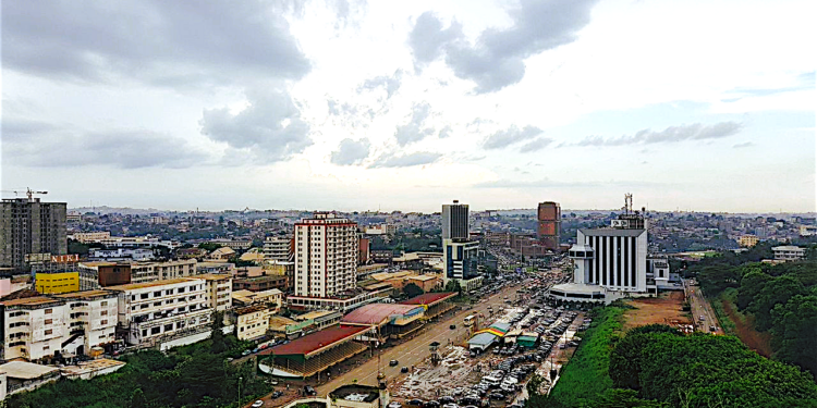 Vue aérienne de Yaoundé, crédit photo droit réservé.