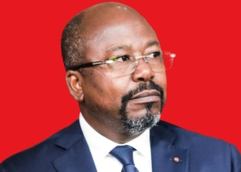 Présidentielle au Gabon : Bilie-By-Nze, fossoyeur de l'opinion ou dernier recours ? Montage photo Le Confidentiel.
