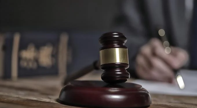 Au Gabon : la justice, l’éternelle tour de Pise ? DR.