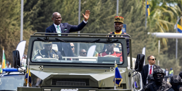 Derrière les blindés du 17-Août, le pari militaire d’Oligui Nguema, crédit photo presse présidentieele.